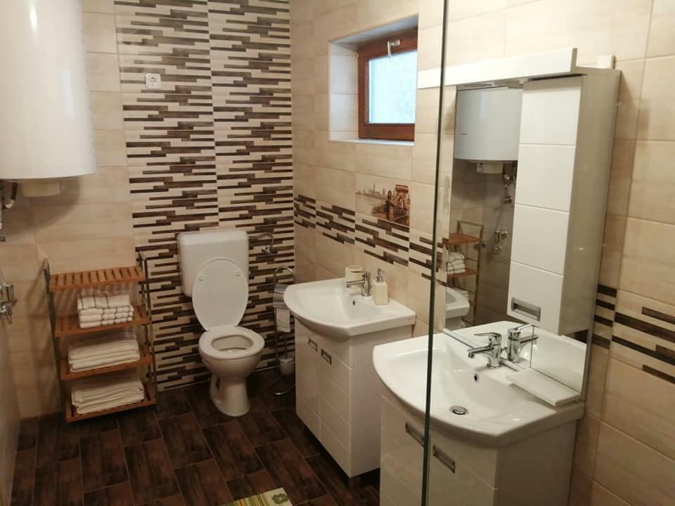 Apartamento Kiscsillag Apartman Harkány Exterior foto